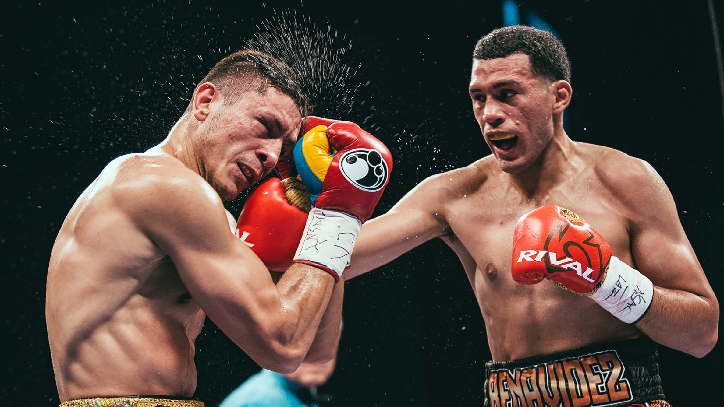 Benavidez overcomes adversity to become youngest champ