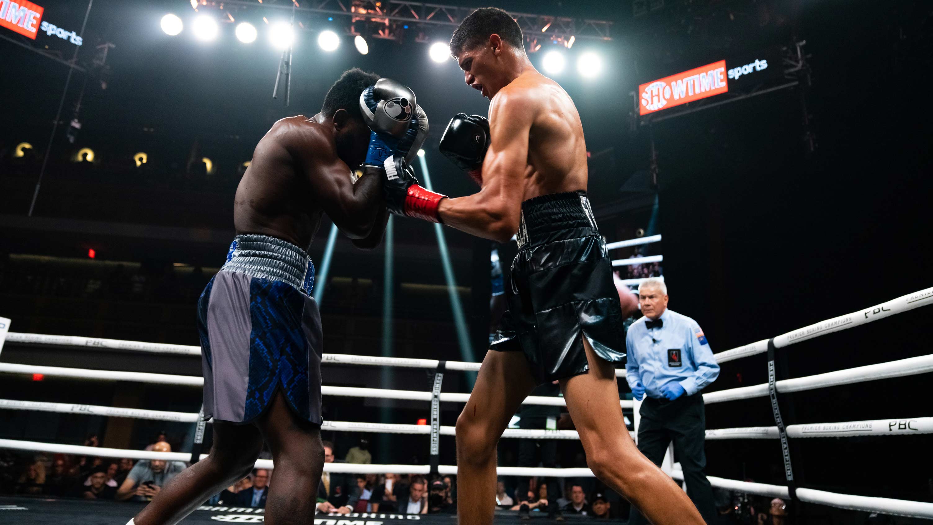 Hector Luis Garcia upends Chris Colbert to earn WBA title shot, Boxing