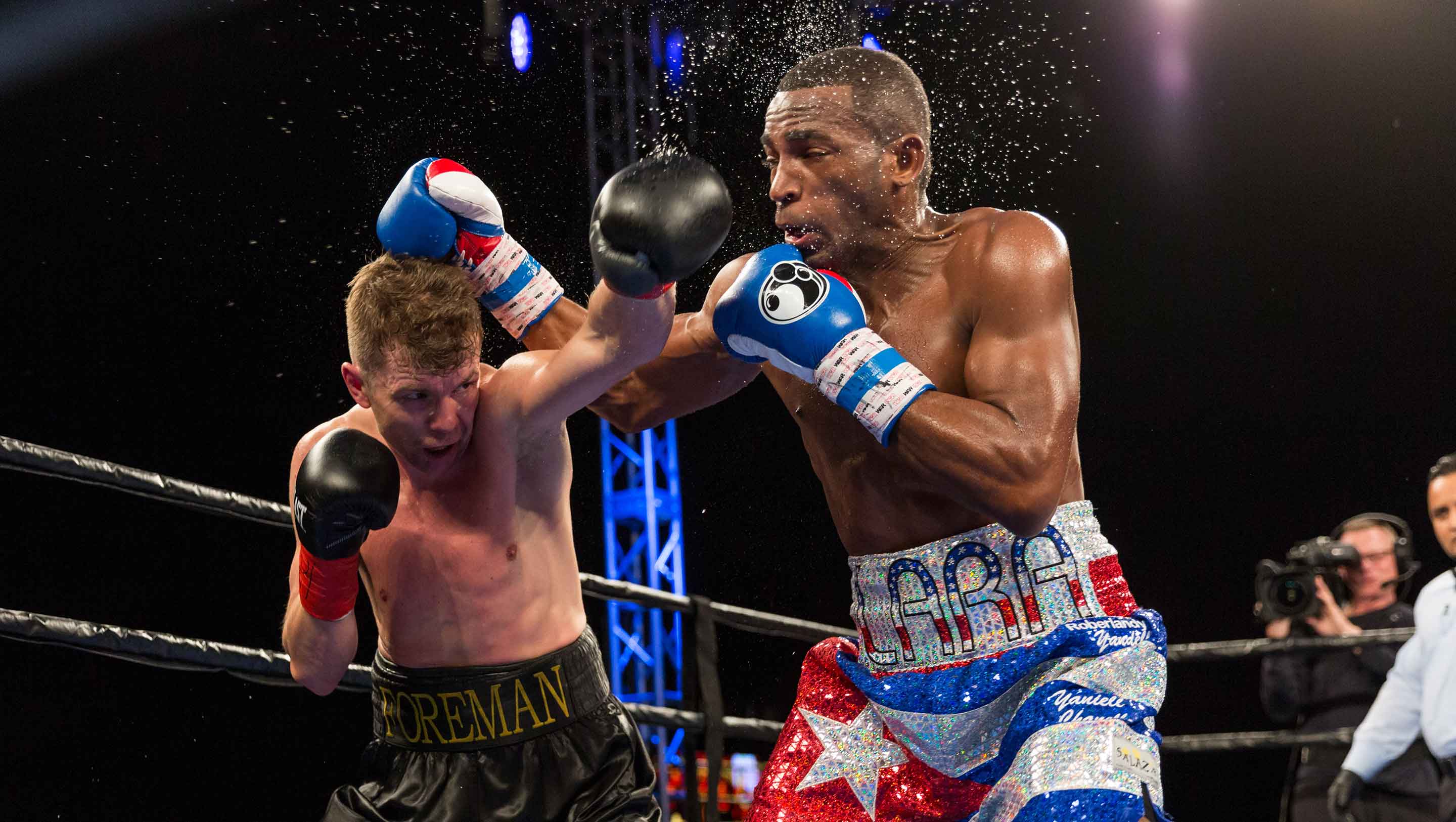 Erislandy Lara and Yuri Foreman