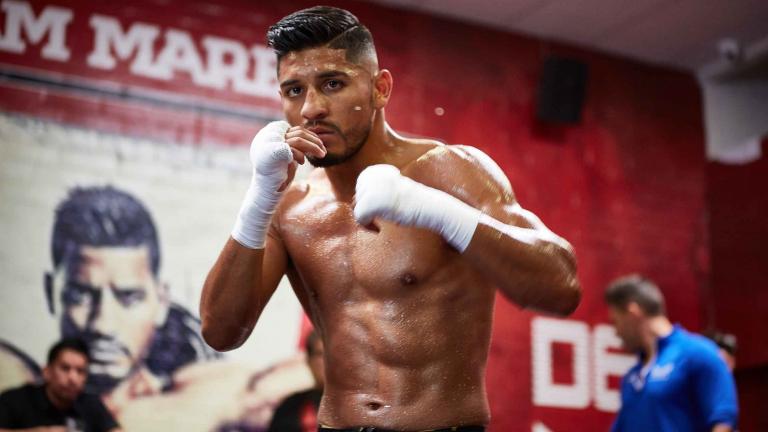 Abner Mares' new attitude key to Leo Santa Cruz rematch – Orange County  Register