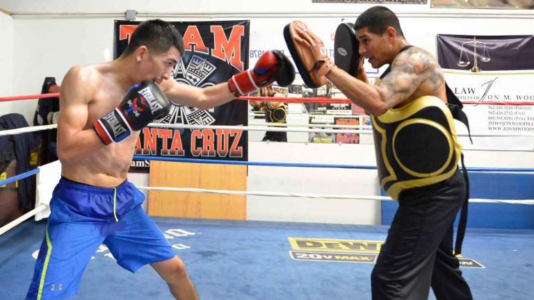 Abner Mares' new attitude key to Leo Santa Cruz rematch – Orange County  Register