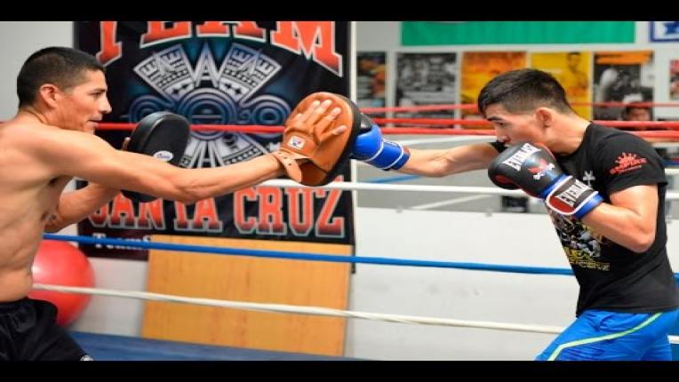 Embedded thumbnail for Getting to know Leo Santa Cruz: Episode 2